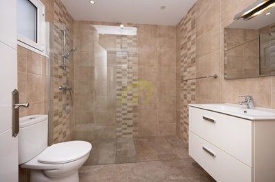 Gated community apartment with pool in prime old town location