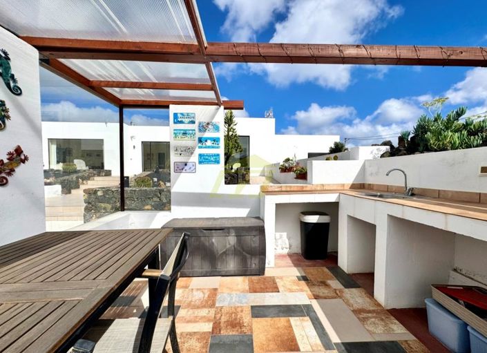 Image No.24-3 Bed Villa for sale