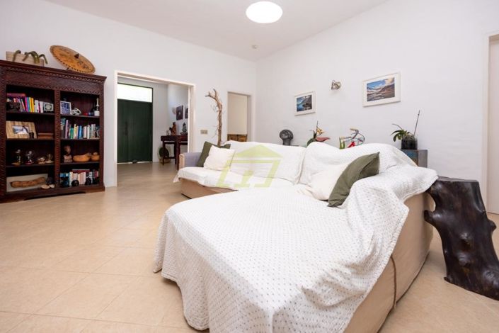 Image No.11-5 Bed Bungalow for sale