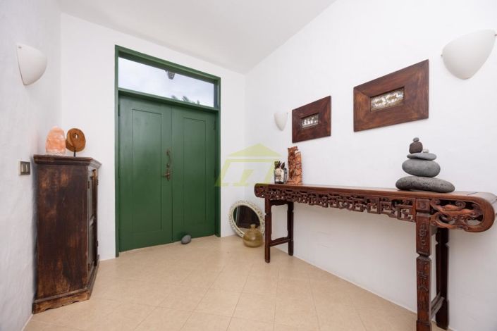 Image No.6-5 Bed Bungalow for sale