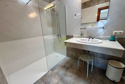 Spacious home with private pool and separate apartment in Montaña Roja, Playa Blanca