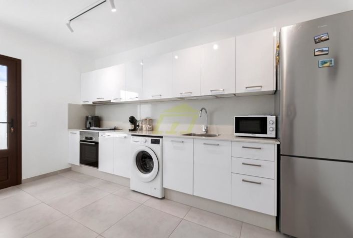 Image No.3-3 Bed Villa for sale