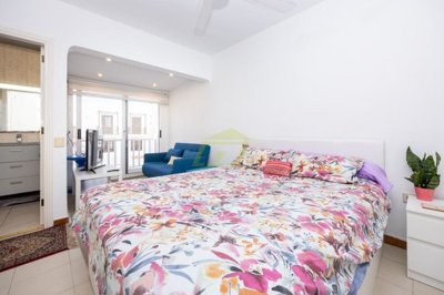 Semi-detached property with private garage