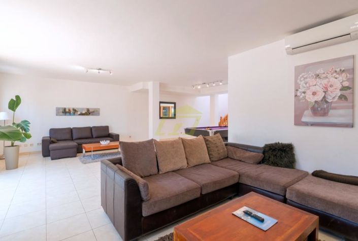 Image No.19-5 Bed Villa for sale