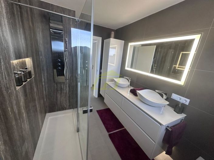 Image No.17-Villa de 4 chambres à vendre à Costa Teguise