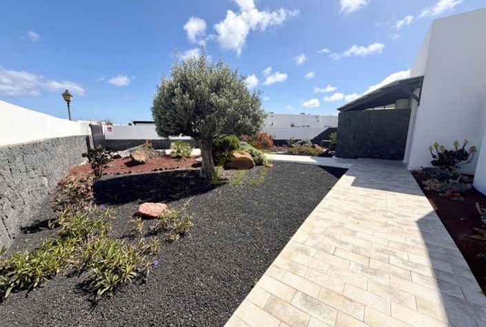 Image No.22-3 Bed Villa for sale