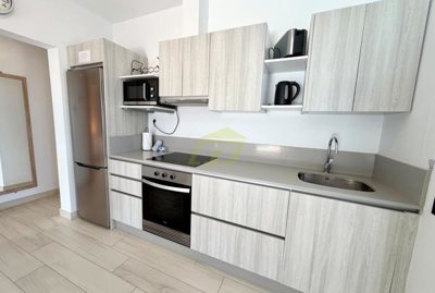 Beautifully presented villa with stunning mountain views in Playa Blanca