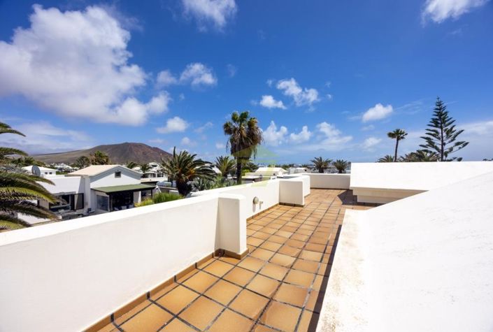 Image No.19-2 Bed Villa for sale