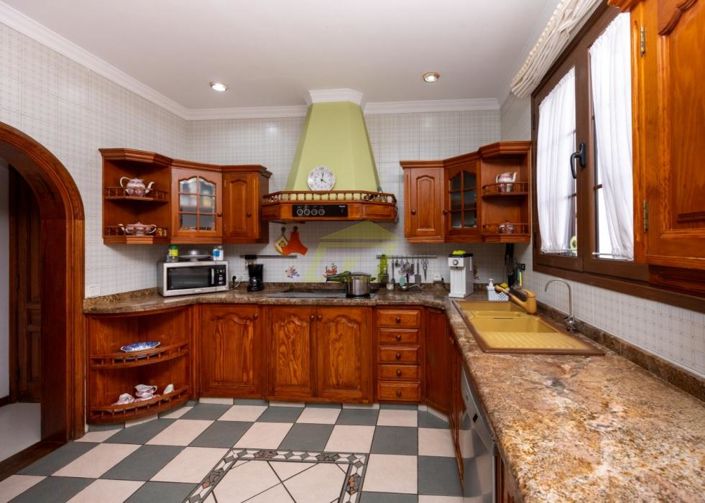 Image No.4-Villa de 5 chambres à vendre à La Concha