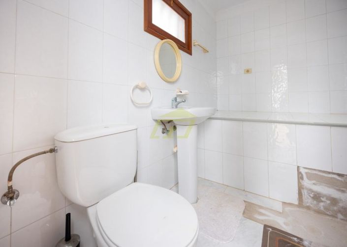 Image No.20-4 Bed Villa for sale