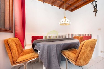 Charming canarian villa with sensational outdoor pool area in Guime