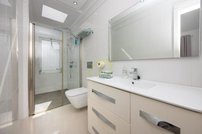 Beautifully Refurbished Detached Bungalow in Puerto del Carmen