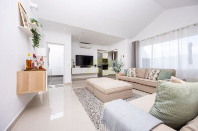 Beautifully Refurbished Detached Bungalow in Puerto del Carmen