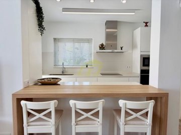 Fantastic 3 bedroom villa with mountain views in Playa Blanca