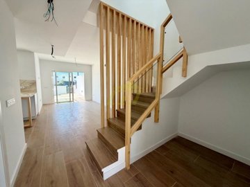 Stunning New Build Villa on a Corner Plot with communal pool in Playa Blanca