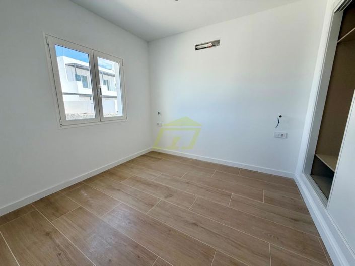 Image No.8-Villa de 2 chambres à vendre à Playa Blanca