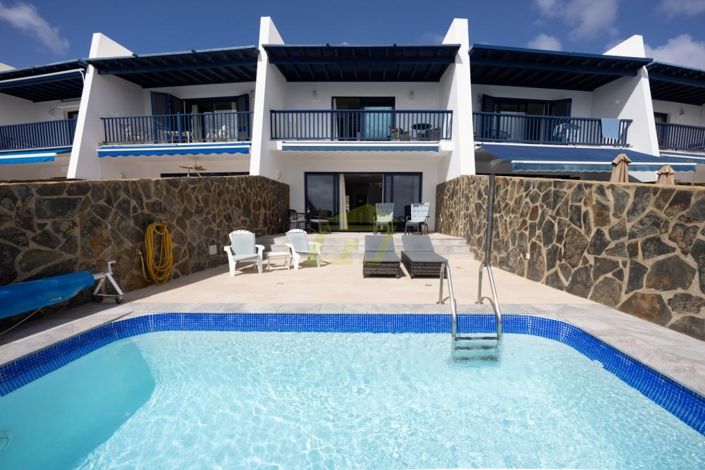 Image No.23-3 Bed Property for sale