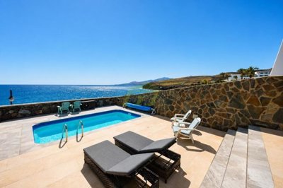 Fully Renovated Luxury Home in Puerto Calero