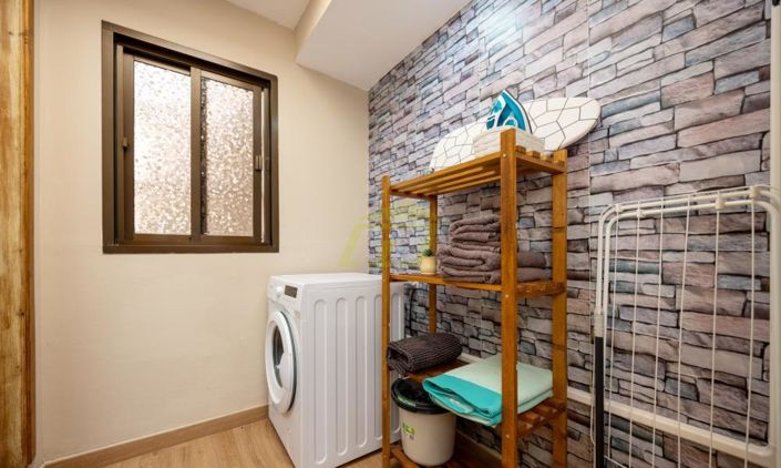 Image No.7-Studio for sale