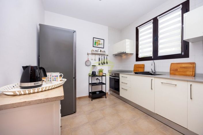 Image No.3-2 Bed Villa for sale