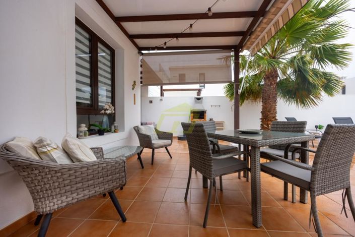 Image No.4-2 Bed Villa for sale