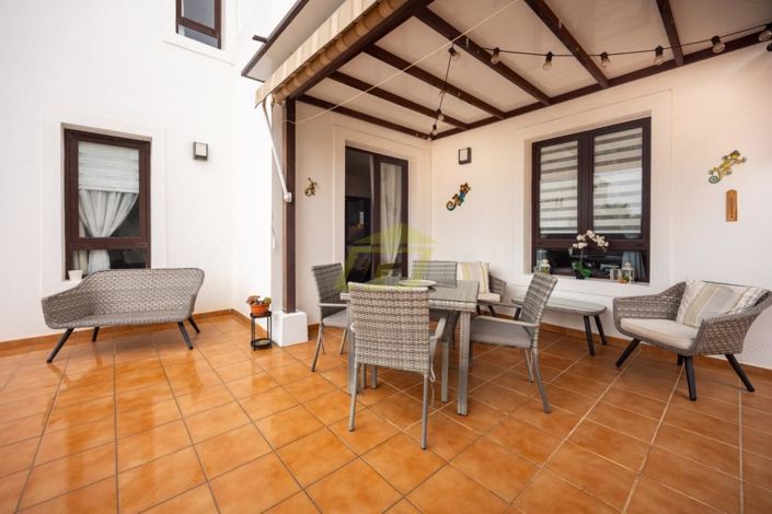 Image No.9-2 Bed Villa for sale