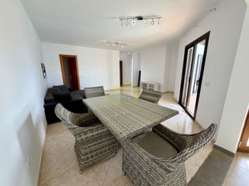 Detached 3-Bedroom villa with private pool and large plot