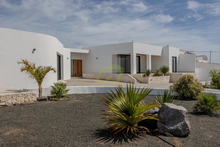 Image No.22-3 Bed Villa for sale