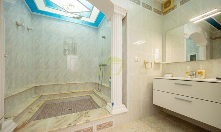 Image No.25-4 Bed Villa for sale