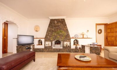 Stunning hillside detached villa with panoramic mountain & sea views in Nazaret