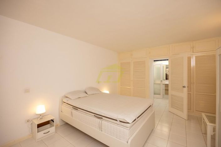 Image No.16-2 Bed Villa for sale