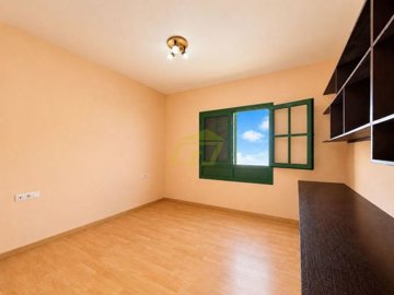 A rare opportunity for investment or as a holiday home in Costa Teguise