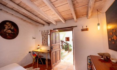 Beautifully restored fully furnished Canarian home with panoramic views in Villa de Teguise- Lanzarote's historic heart