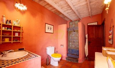 Beautifully restored fully furnished Canarian home with panoramic views in Villa de Teguise- Lanzarote's historic heart