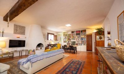 Beautifully restored fully furnished Canarian home with panoramic views in Villa de Teguise- Lanzarote's historic heart