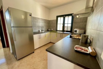 Fantastic 3 bedroom villa with a south facing terrace in Playa Blanca