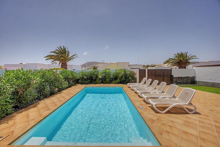 Image No.20-3 Bed Villa for sale
