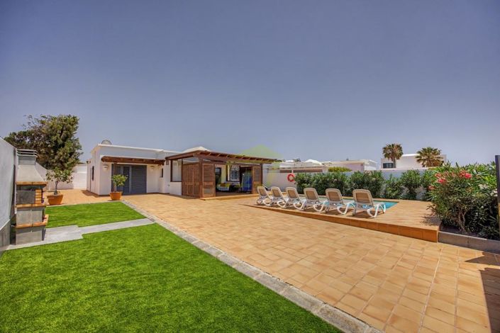 Image No.21-3 Bed Villa for sale