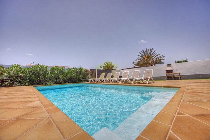 Image No.25-3 Bed Villa for sale