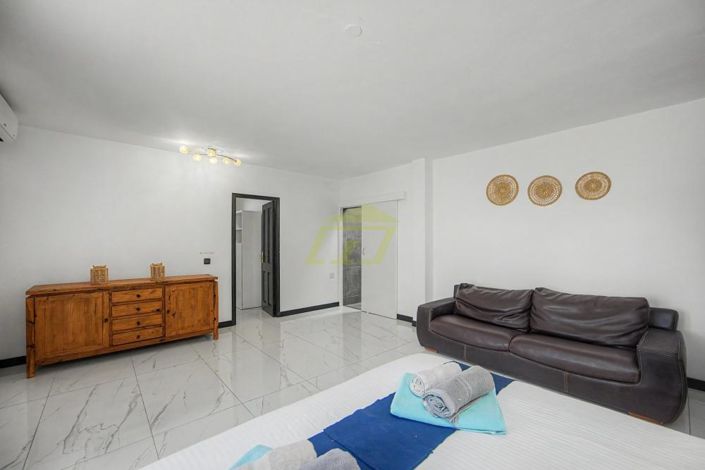 Image No.5-3 Bed Villa for sale