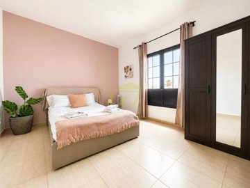 3 bedroom, 2 bathroom duplex in El Palmeral, Costa Teguise