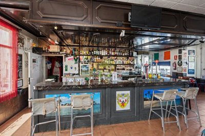 Fantastic commercial opportunity in Costa Teguise