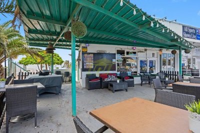 Fantastic commercial opportunity in Costa Teguise