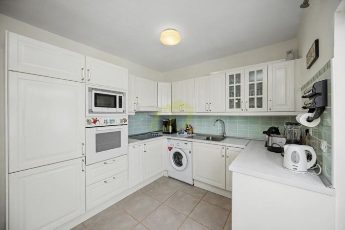 Image No.3-3 Bed Apartment for sale