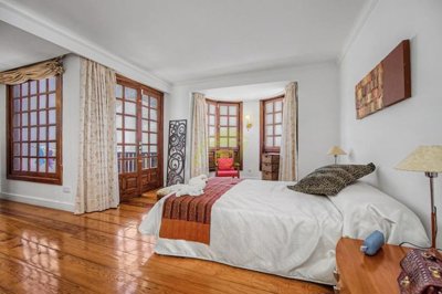 Exclusive villa with Manrique-style pool in Costa Teguise