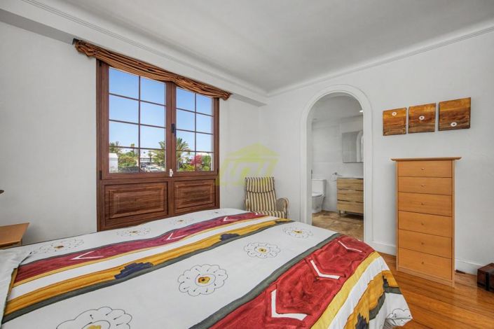 Image No.21-4 Bed Villa for sale