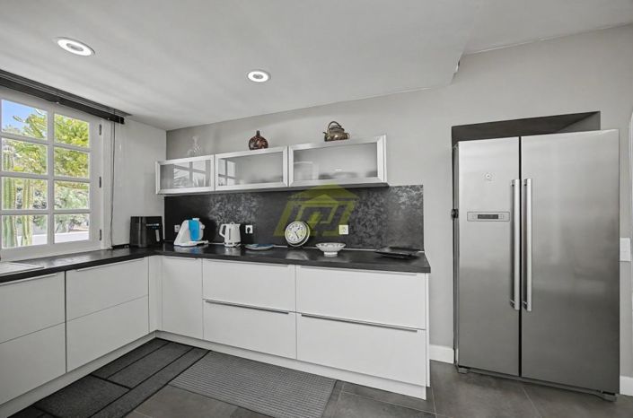 Image No.28-4 Bed Villa for sale