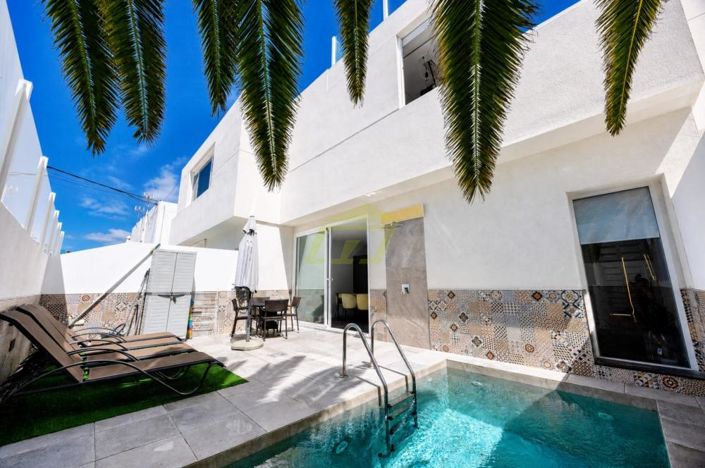 Image No.17-4 Bed Villa for sale