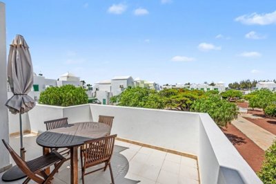 Excellent 2 Bedroom Apartment near beach and town centre in Playa Blanca