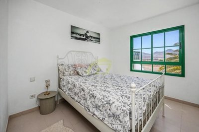 Excellent 2 Bedroom Apartment near beach and town centre in Playa Blanca